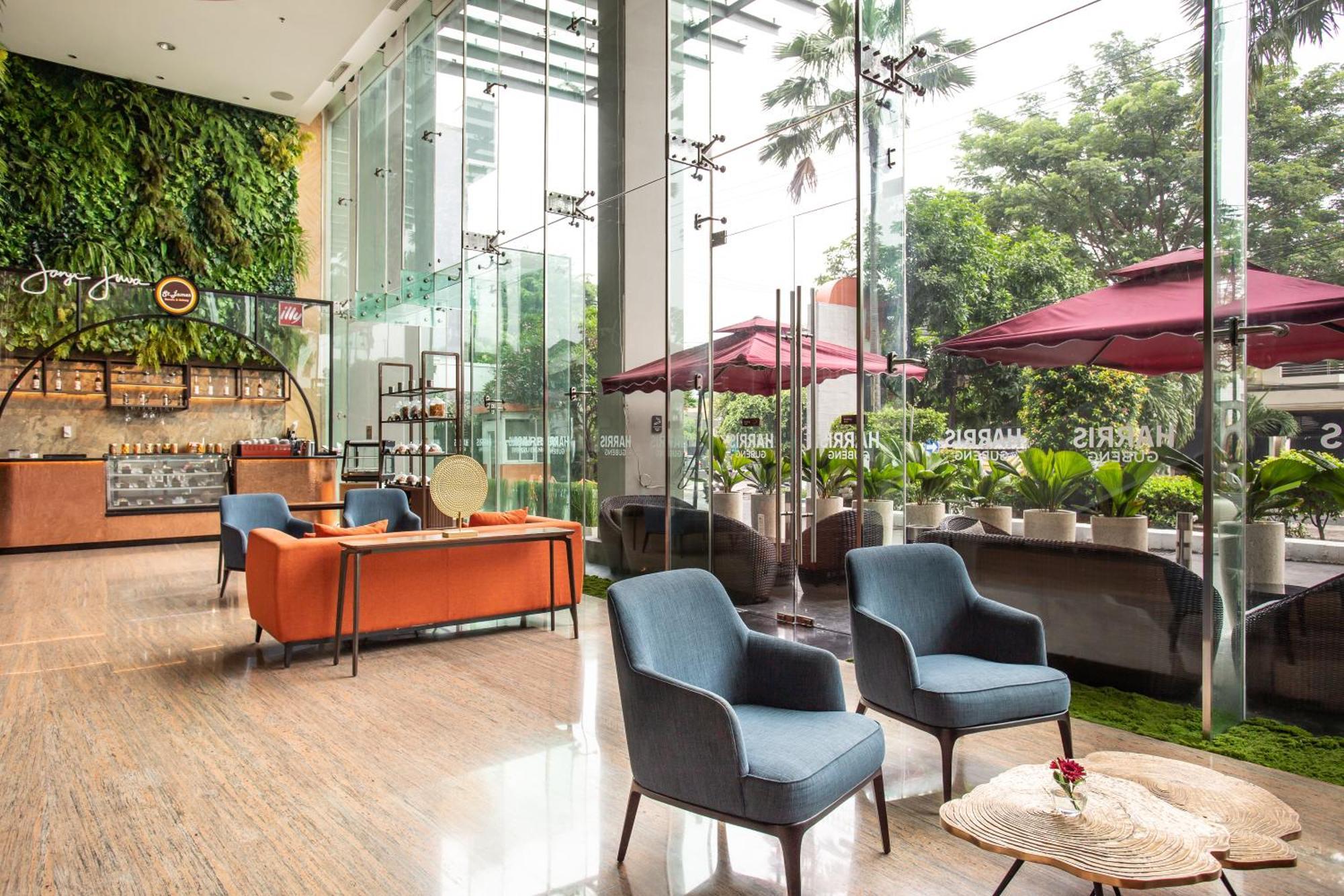 Harris Hotel & Conventions Gubeng Surabaya Eksteriør bilde